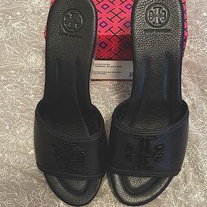 NewTory Burch Sandals